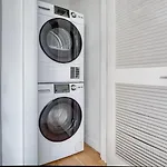 Uws 1Br W Elevator Wd Nr Central Park Nyc-1322