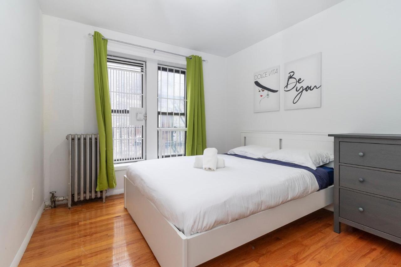 The Upper East Side Monthly * New York