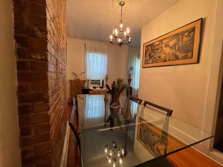 House On Henry - Private 1 Bedroom
