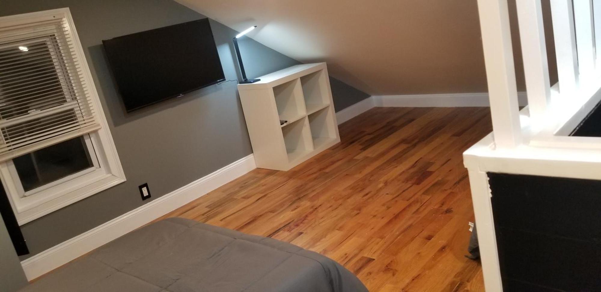 A Comfy Place In Queens * New York