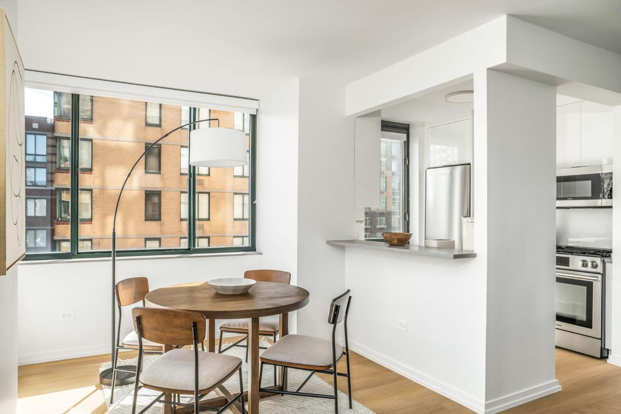 Beautiful And Cozy Gem 2bed 1bath *