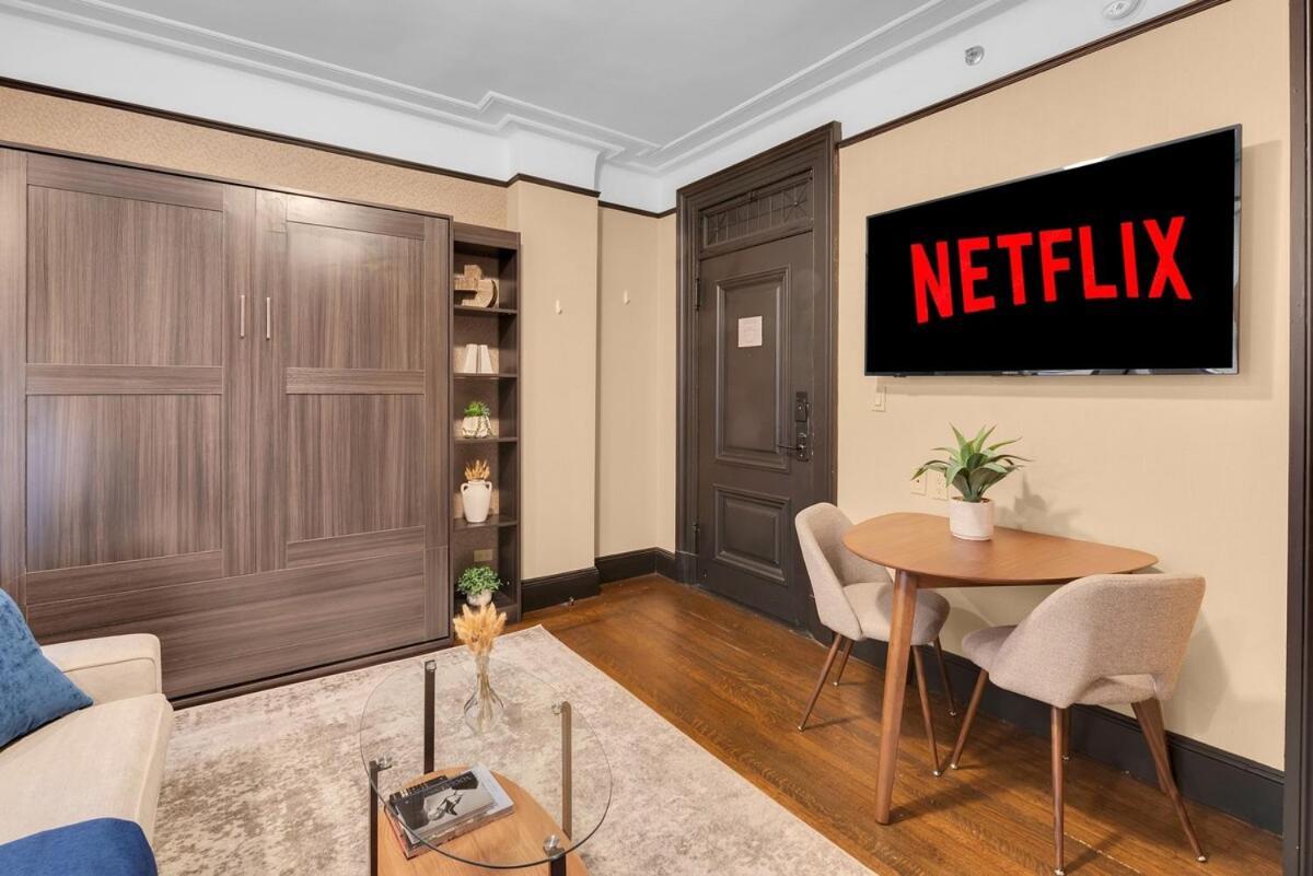Premier Walking Distance To Times Square Ny Apartment *