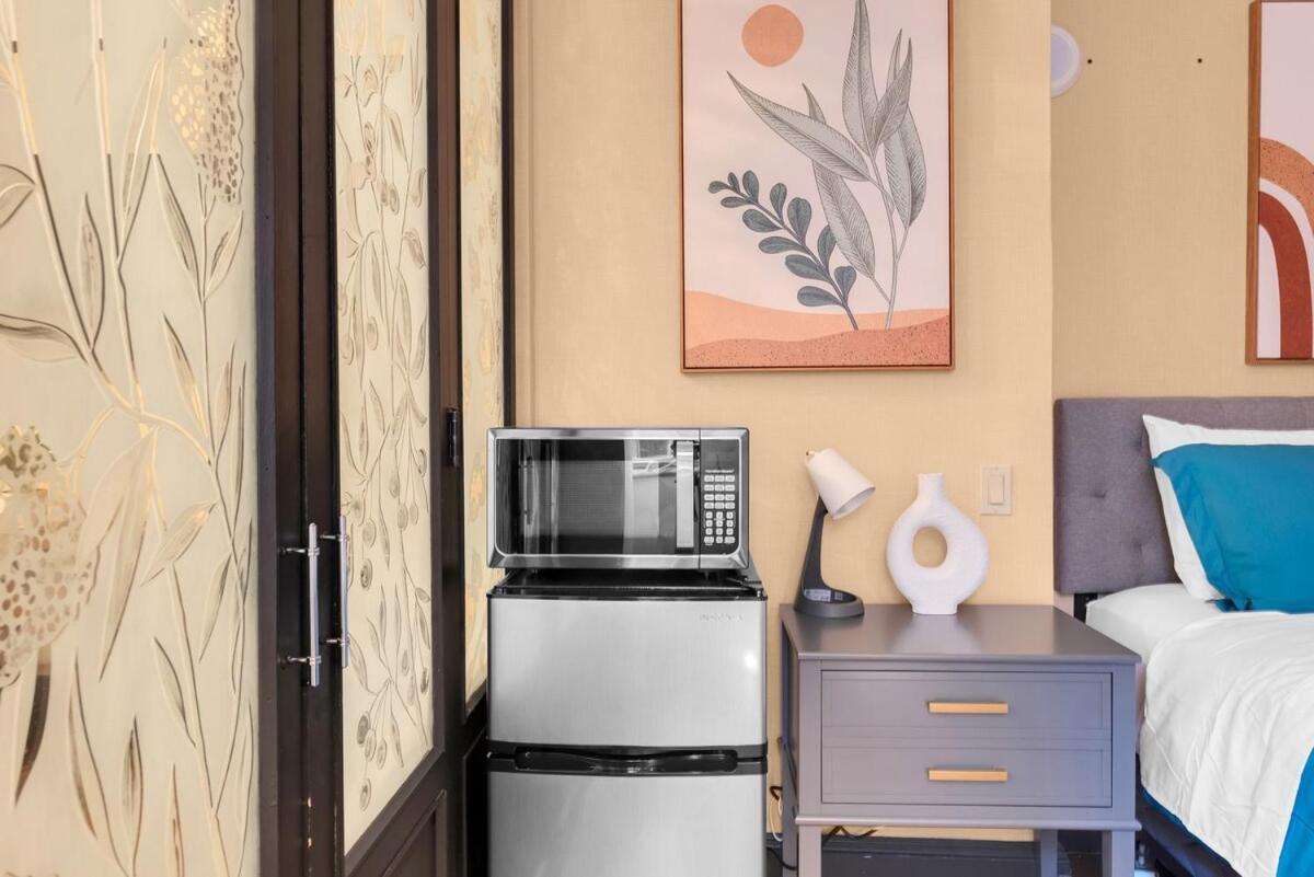 Premier Walking Distance To Times Square Ny Apartment *