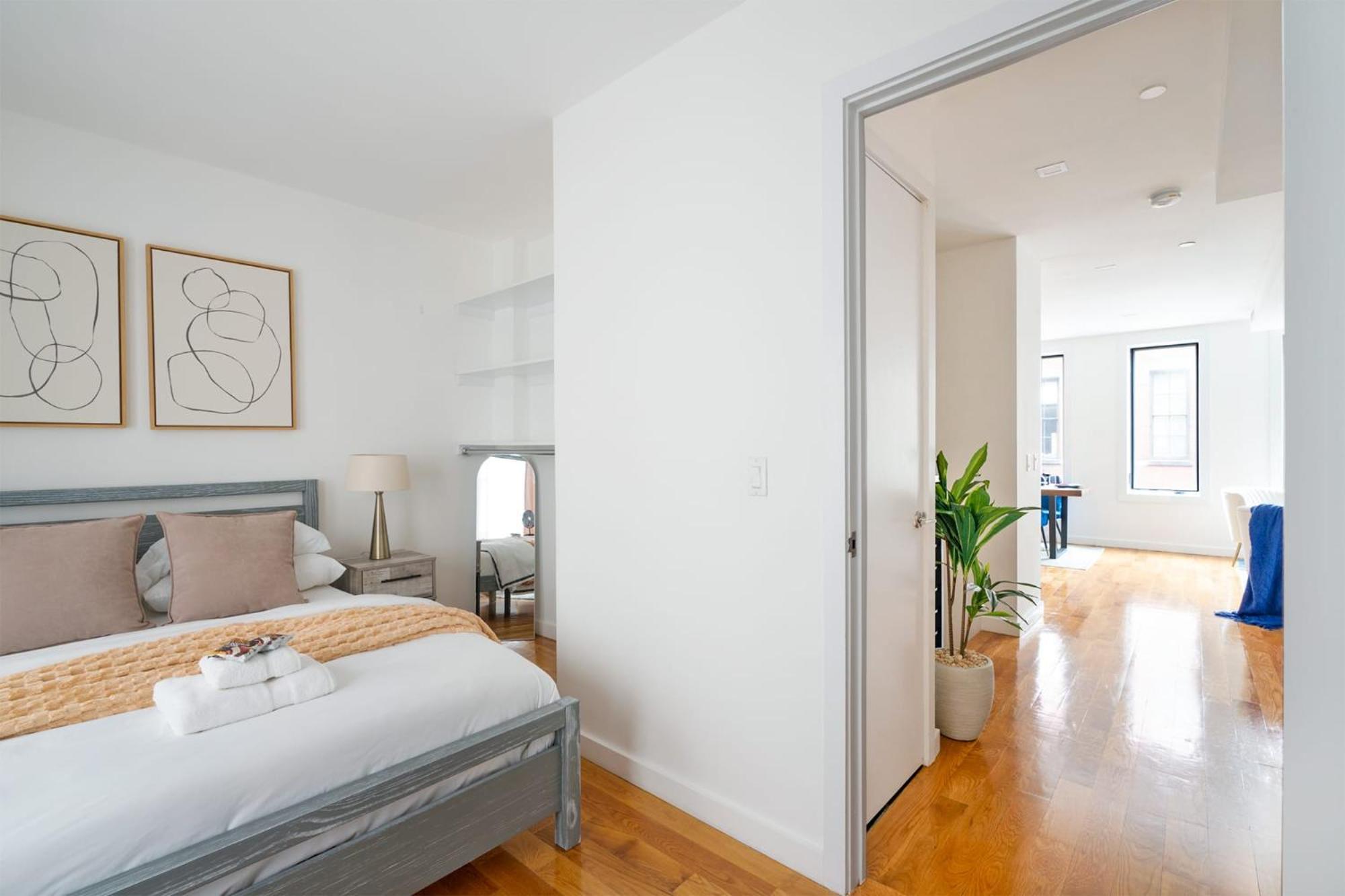 Apartment 13-3 I Brand New 4br 3bth Duplex Private Roof Deck