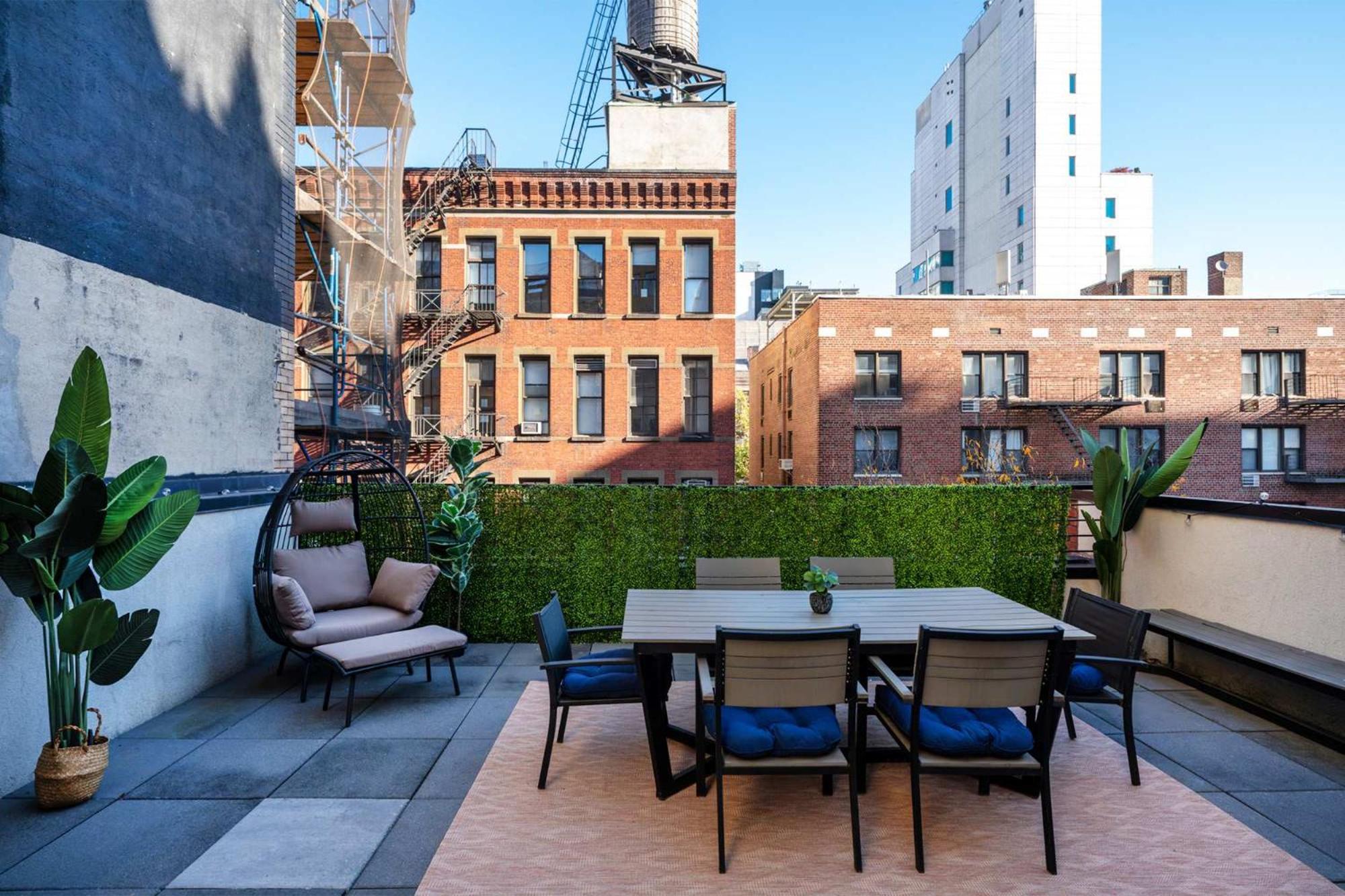 13-3 I Brand New 4br 3bth Duplex Private Roof Deck * New York