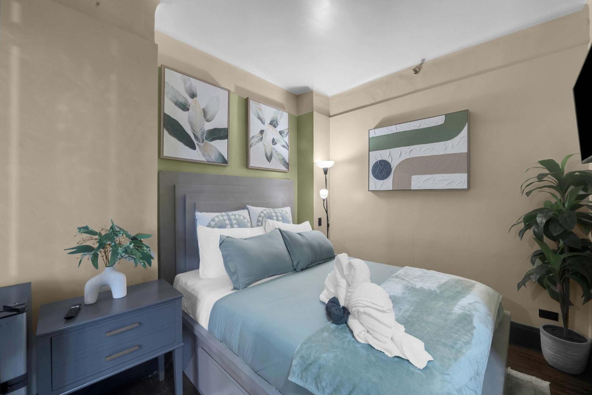 Centrally Located In Nyc Walk To Time Square Apartment New York