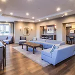 Uws 1Br W Doorman Elevator Gym Nr Columbus Cir Nyc-584
