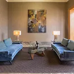 Uws 1Br W Doorman Elevator Gym Nr Columbus Cir Nyc-584