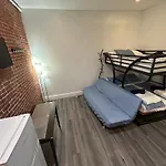 Hansem Stay Near Empire State Building