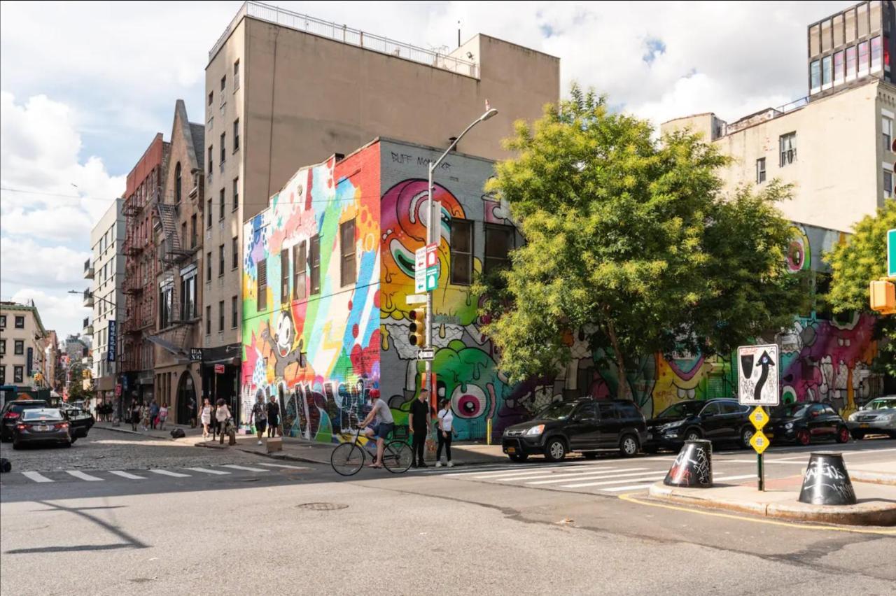 Apartment 2 Bedroom Lower East Side *