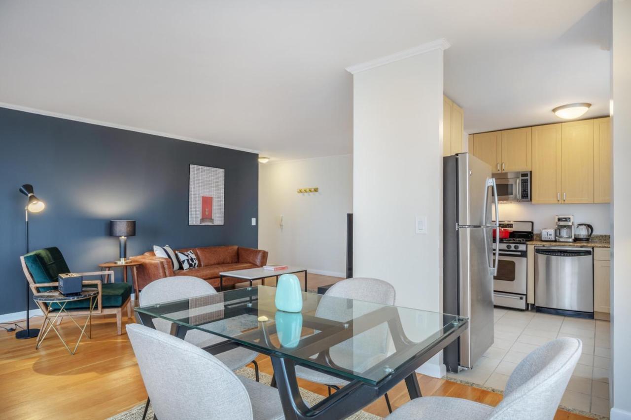 Apartment Midtown 2br W Pool Gym Parking Nr Broadway Nyc-381