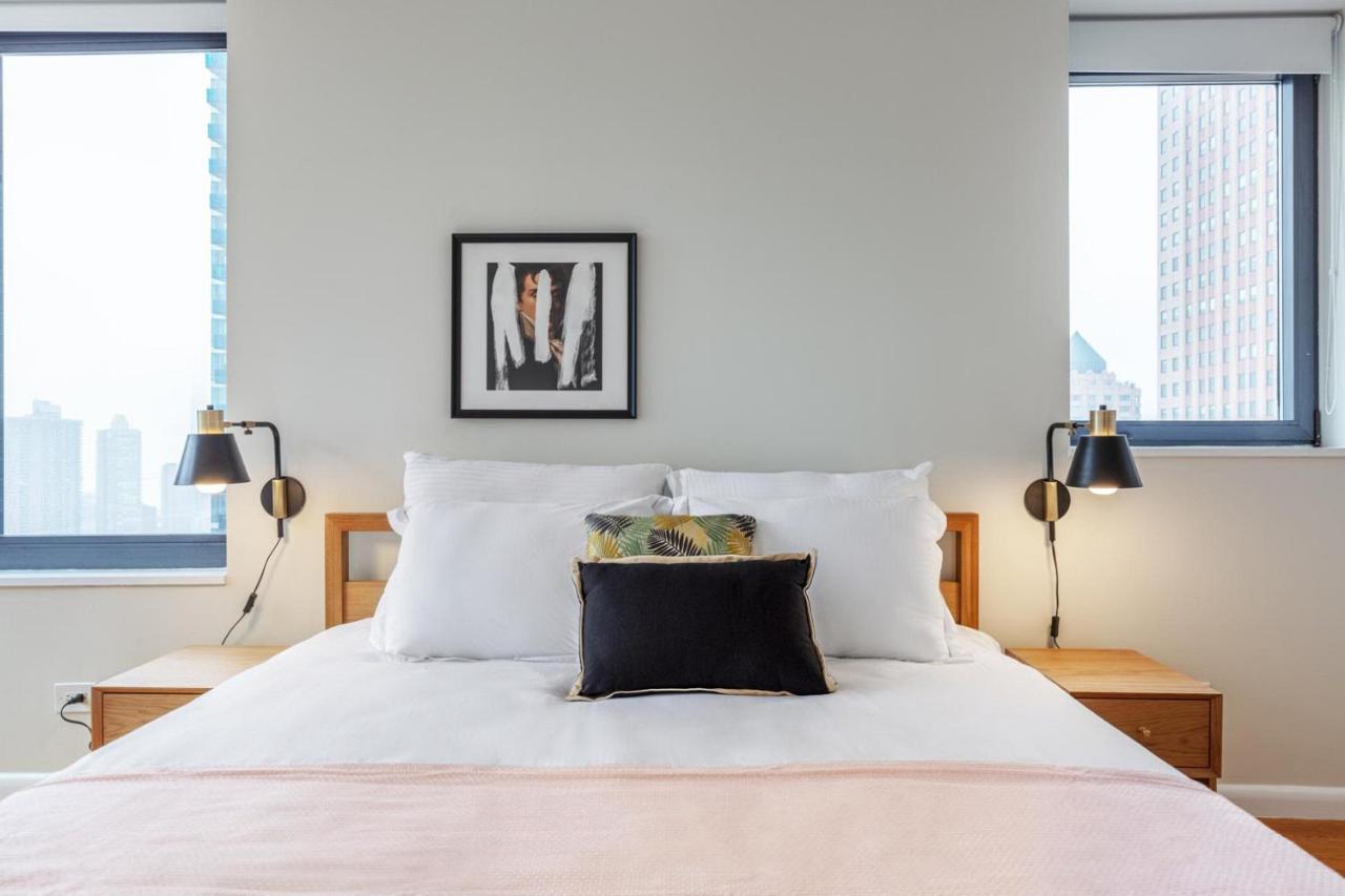 Apartment Midtown 2br W Pool Gym Parking Nr Broadway Nyc-381 *