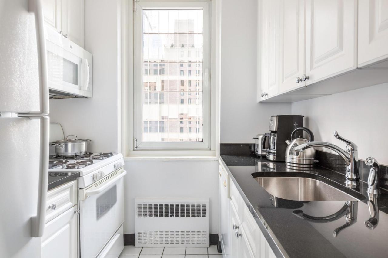 Apartment Midtown 2br W Gym Doorman Nr Park Nyc-506 New York