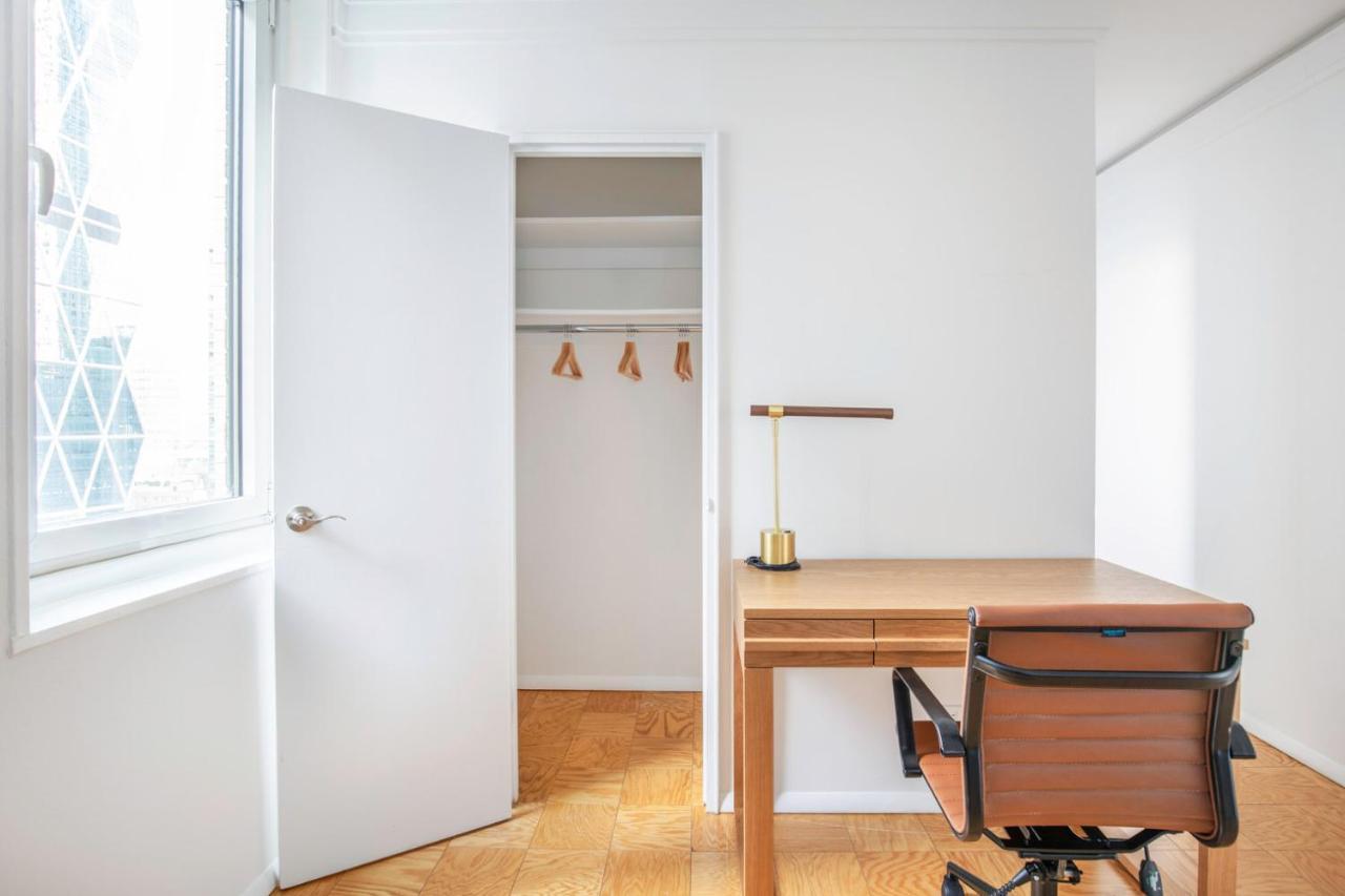 Midtown 2br W Gym Doorman Nr Park Nyc-506 Apartment