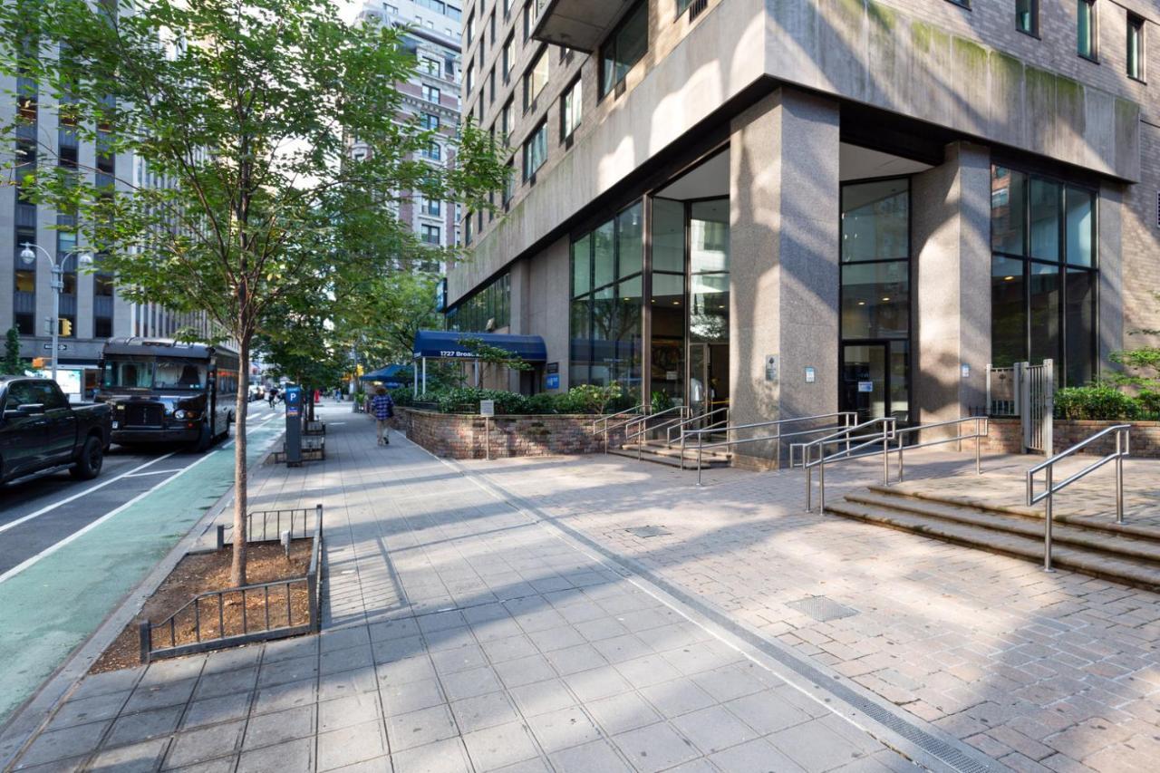 Midtown 2br W Gym Doorman Nr Park Nyc-506 Apartment New York