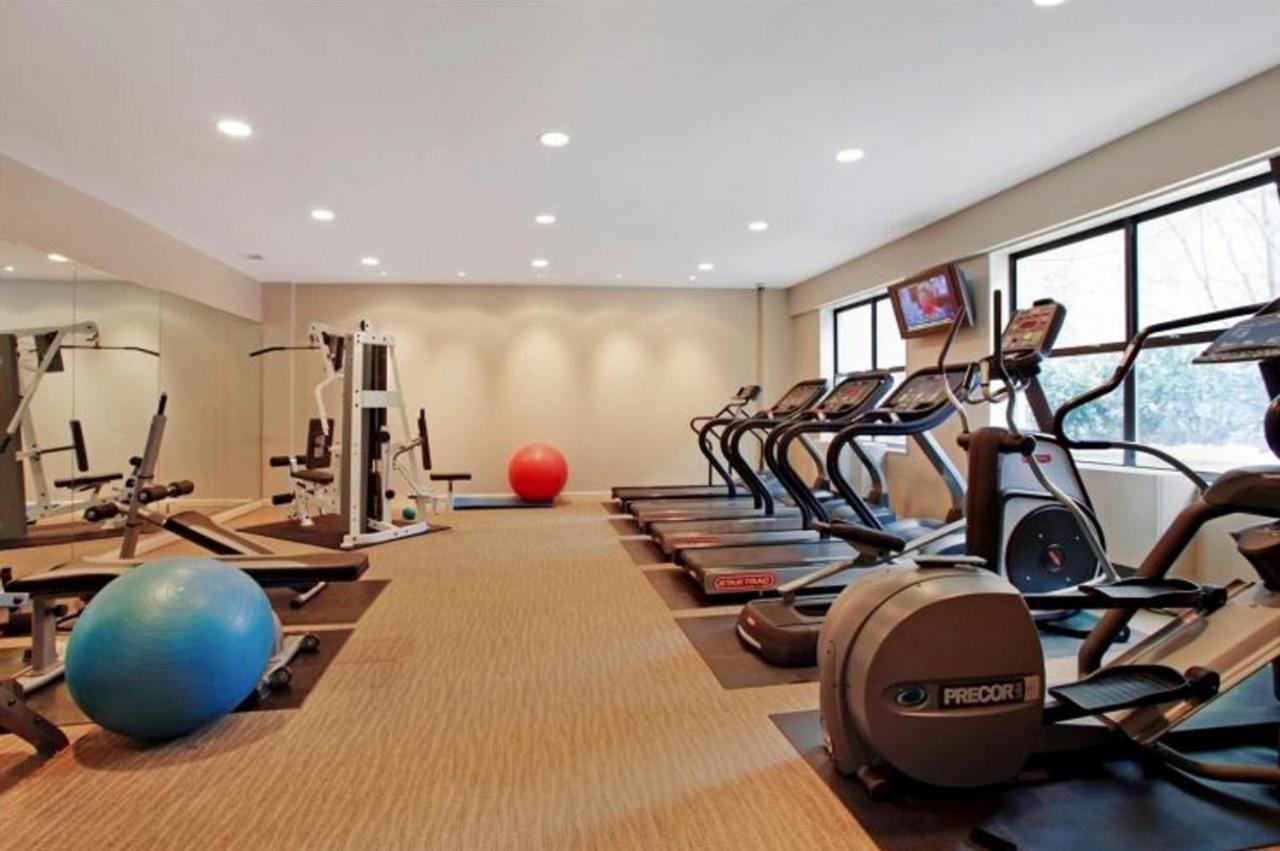 Midtown 2br W Gym Doorman Nr Park Nyc-506 Apartment