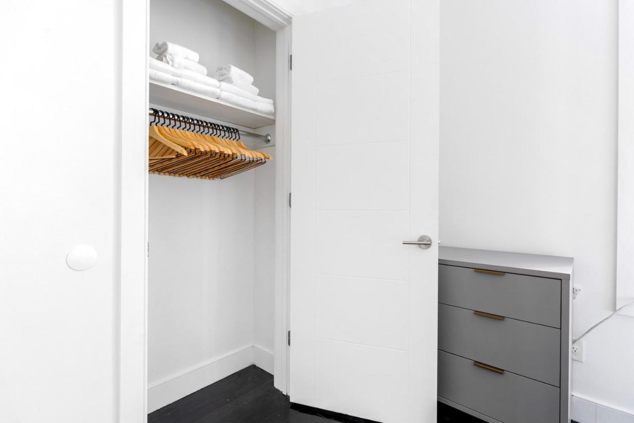 Midtown 2br W Roofdeck Doorman Nr Park Nyc-1247 Apartment *