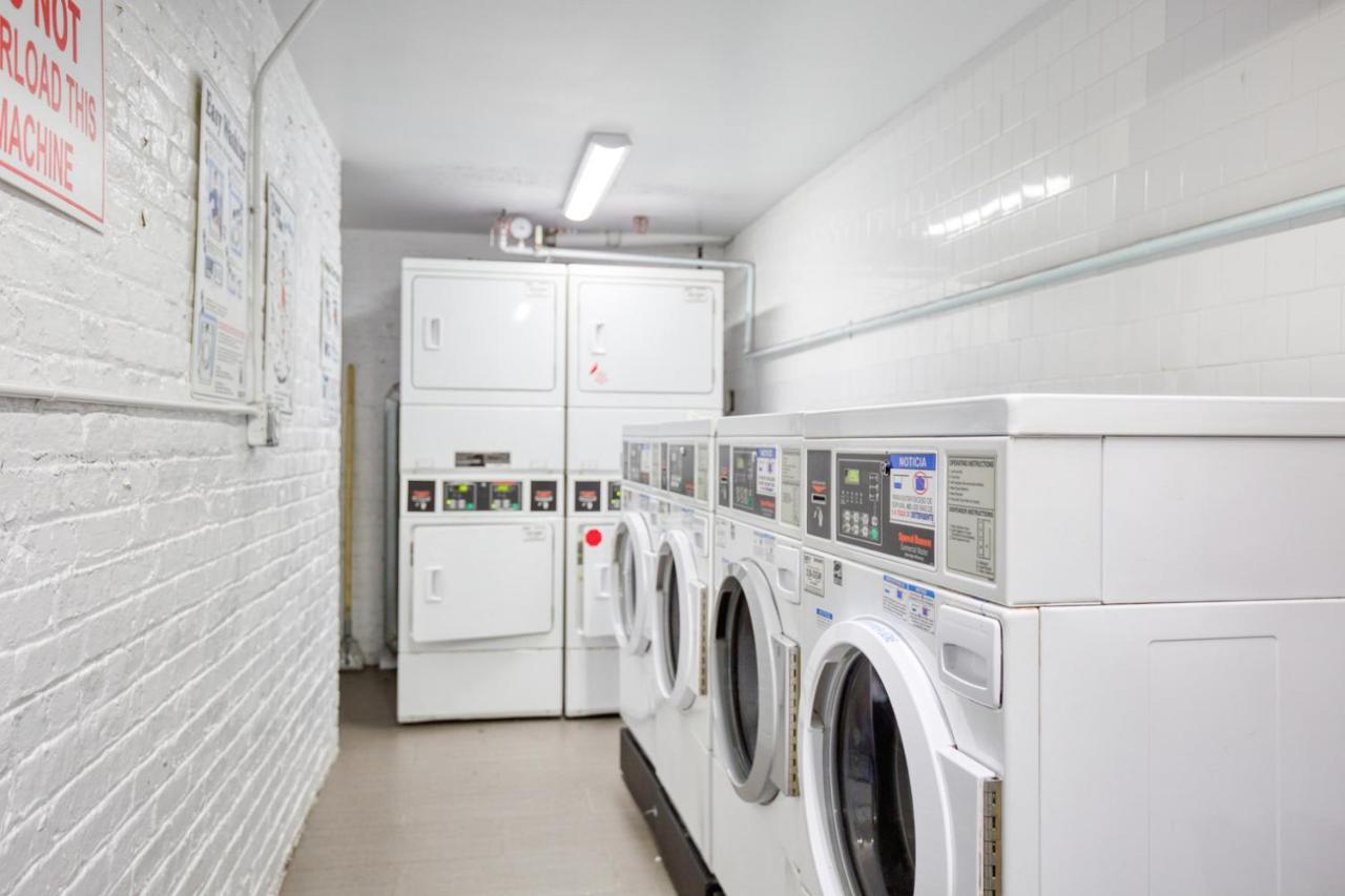 Midtown 2br W Roofdeck Doorman Nr Park Nyc-1247 Apartment New York