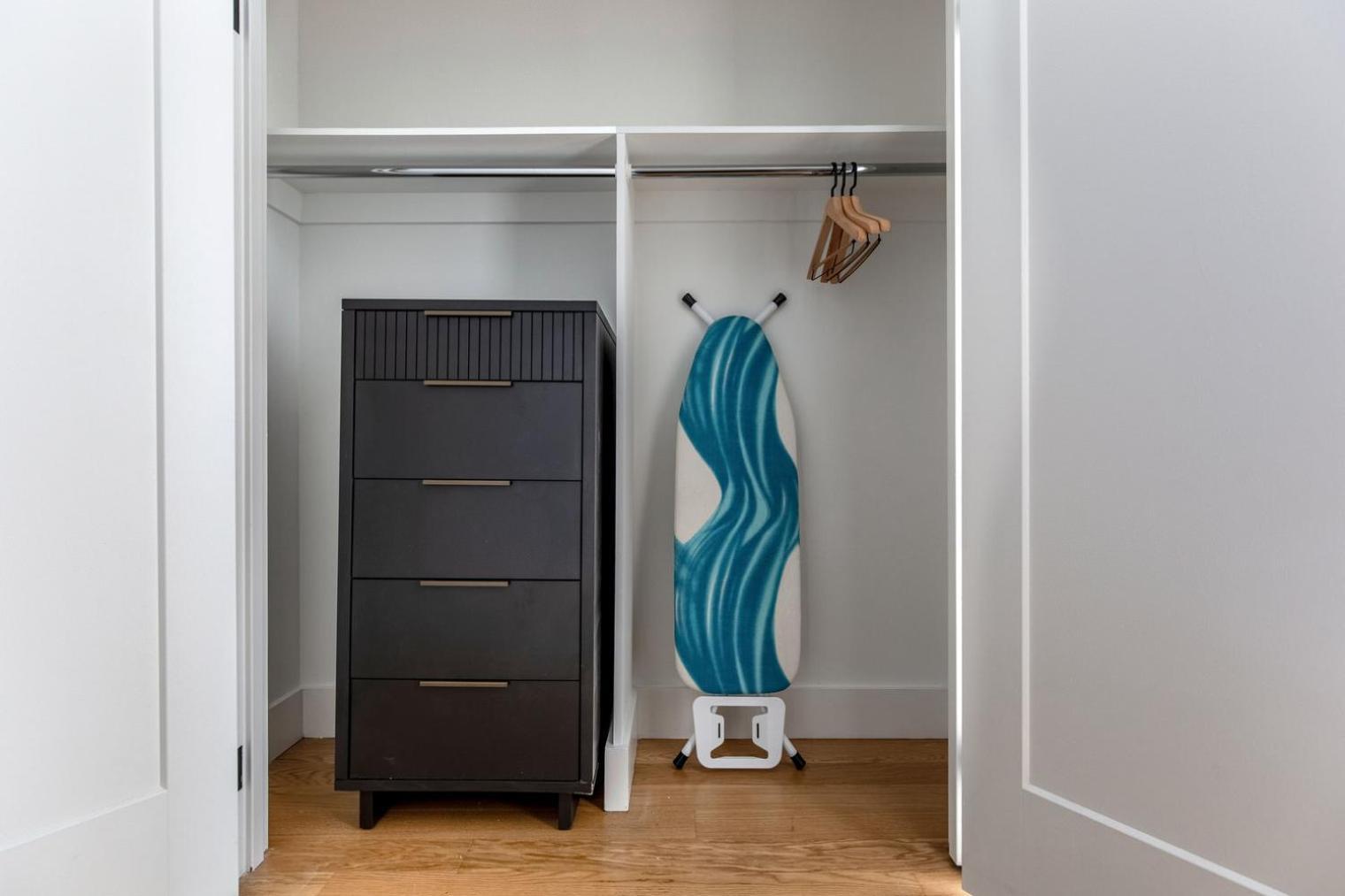 Apartment Fidi Jr 1br W Gym Doorman Lounge Nr Park Nyc-1335 *