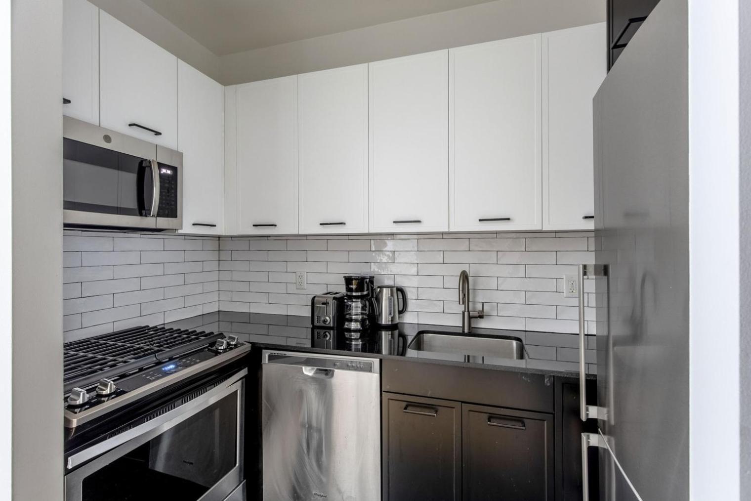 Apartment Fidi Jr 1br W Gym Doorman Lounge Nr Park Nyc-1335 New York