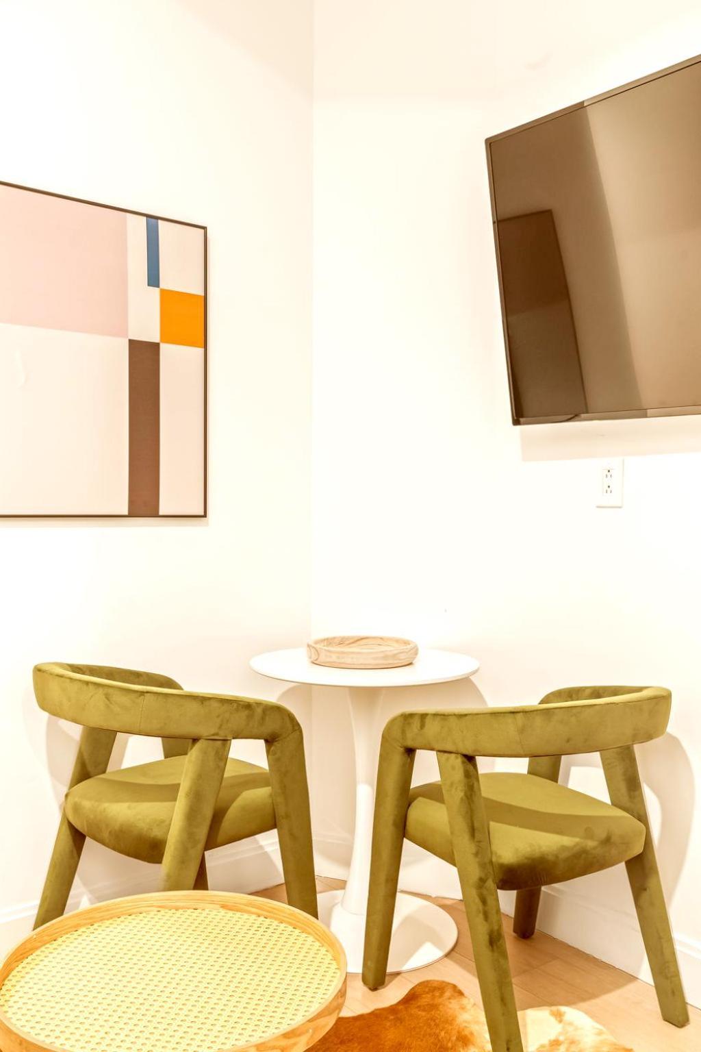 Apartment Charming 3br 1bath *
