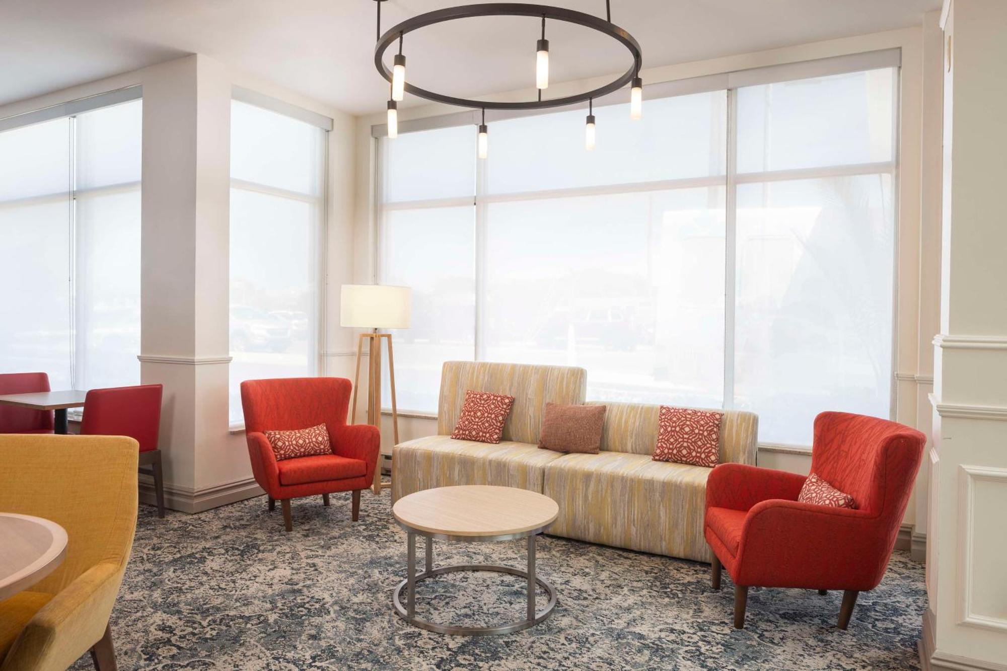 Hilton Garden Queens Jfk - Newly Renovated 3* New York