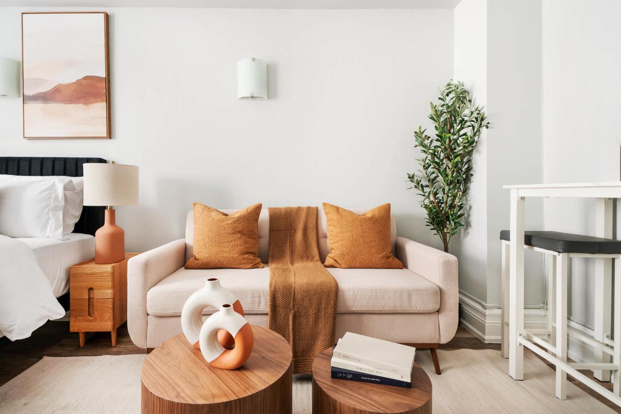 73-304 Newly Reno Uws Doorman Gym Laundry Apartment New York