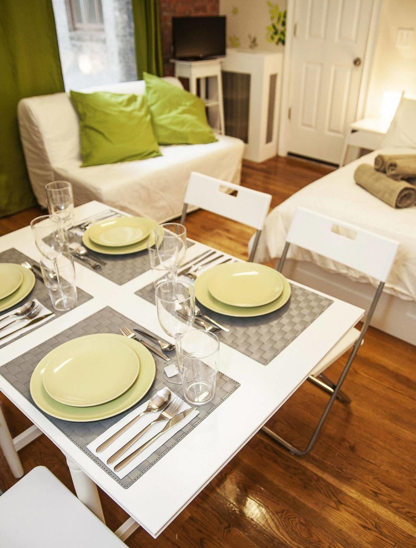 Apartment Holidays *