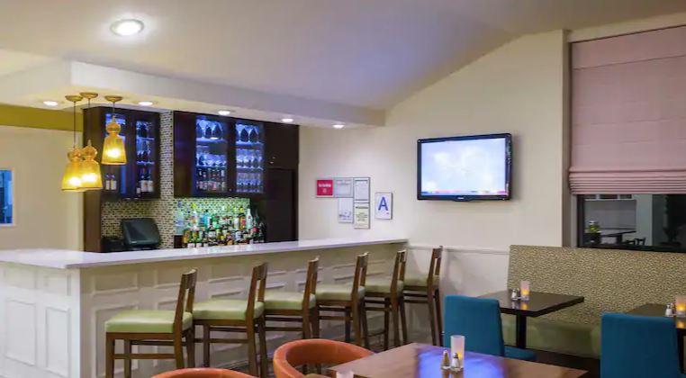Hilton Garden Queens Jfk - Newly Renovated Hotel 3*