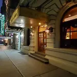 Hotel St.James