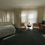 Fort Pl B&B And Gallery