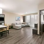 Best Western Plus Executive Residency Bronx