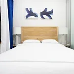 78-2B New Furnished 1Br Wd Walk To Central Park