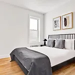 Ues 2Br W Doorman Nr Met Central Park Nyc-716