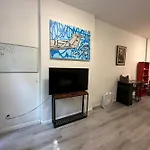 Holodek Apartments:Upper East Side