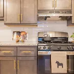 Designer Apt For 6, City Views, Near Times Square!