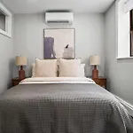 Cozy Corner 2 Bd 1 Bath