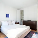 Midtown East 2Br W Doorman Gym Nr Bloomingdales Nyc-1352