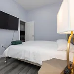Spectacular Times Square 5 Bedroom Duplex Oasis