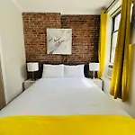Midtown Luxe