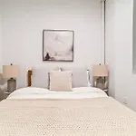 Cozy 3Br 2Ba East Village Apt Near Tompkins Square Park