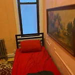 Cozy Room In East Village Apartment