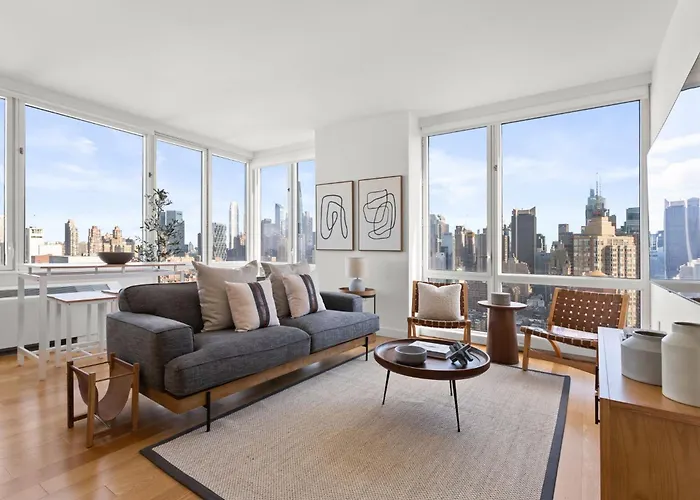 1 Bd Luxury Apartment With Stunning Views