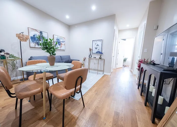 3Br Apt Two Blocks To Central Park Elevator, Laundry, Virtual Doorman