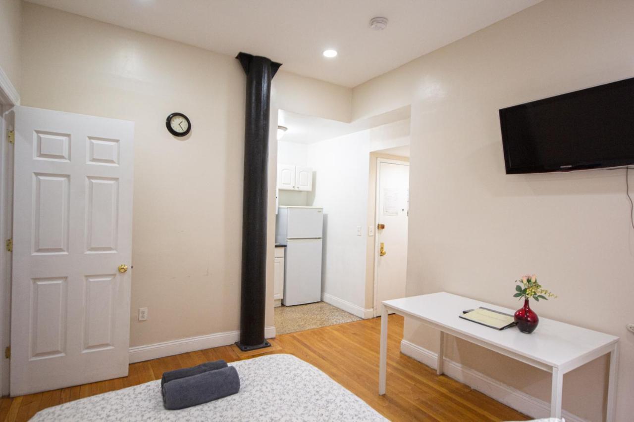 Studio Plus - One-bedroom Apt * New York