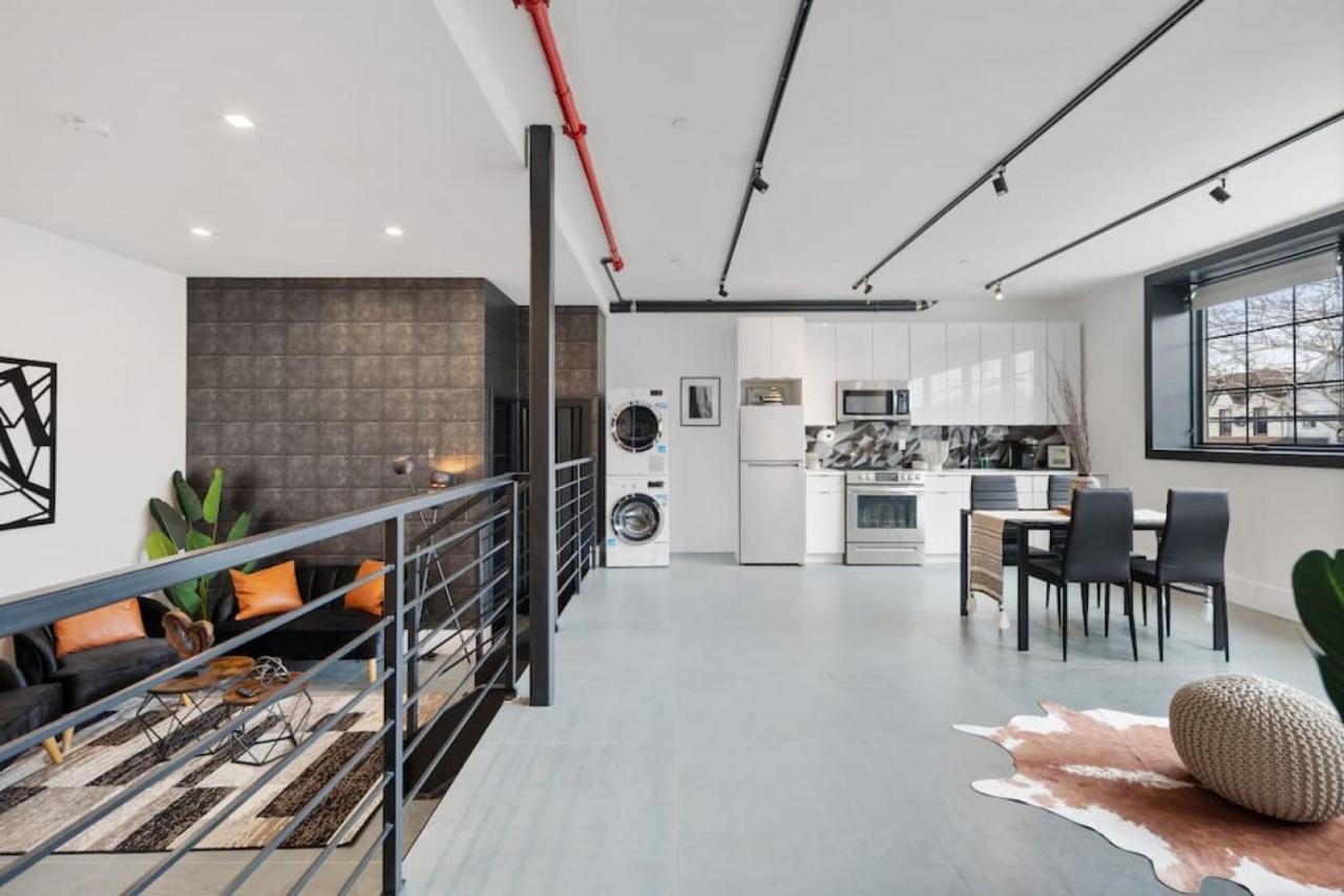 Deluxe Open Concept Loft With Rooftop & Shore Nearby At 