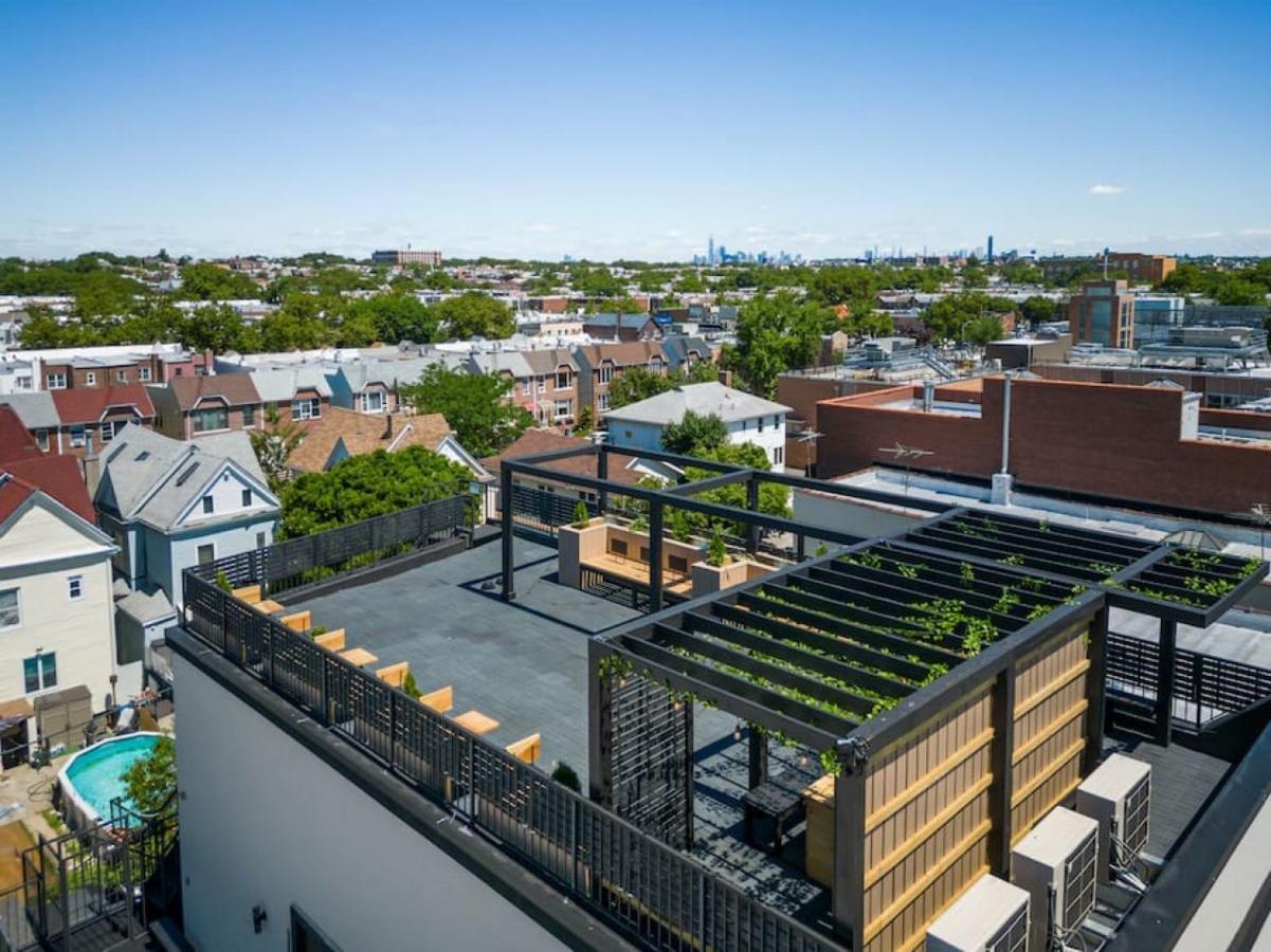 Deluxe Open Concept Loft With Rooftop & Shore Nearby At 