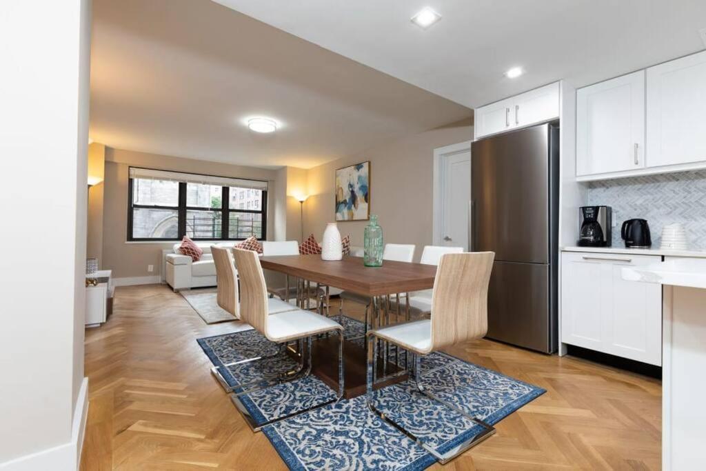 Elegant East Side Apartment