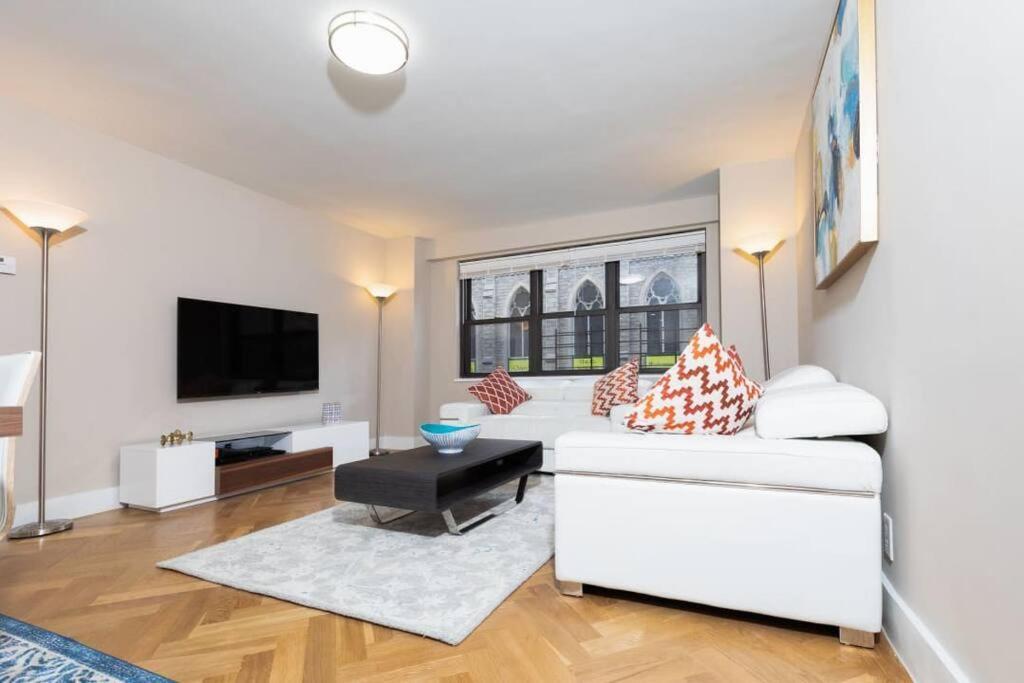 Apartment Elegant East Side