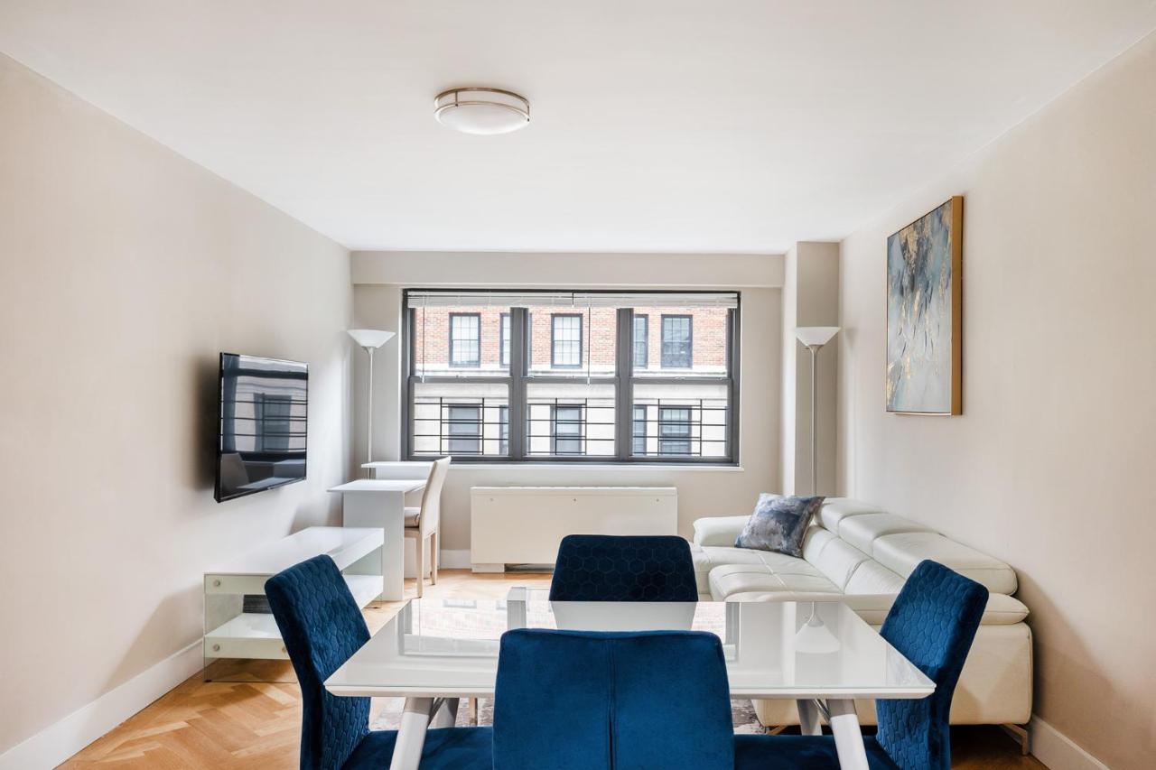 Apartment Elegant East Side
